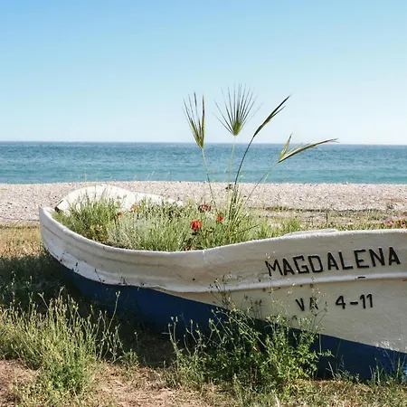 Apartment Gorgeous In Moncofa With House Sea View