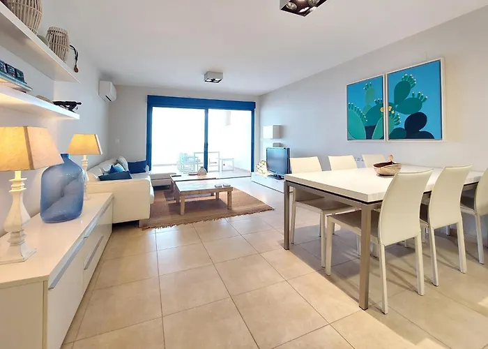 2 Bedroom Awesome In Moncofa * Moncófar
