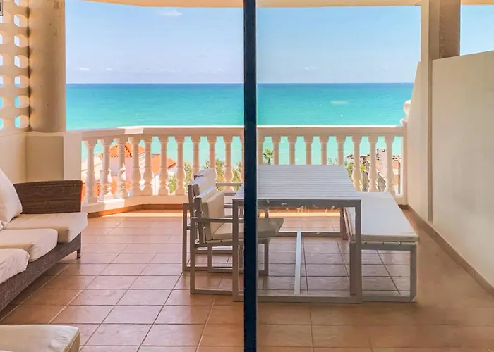 2 Bedroom Awesome In Moncofa Moncófar